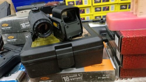 Голографический коллиматор с магнифером EOTech на Пикатинни